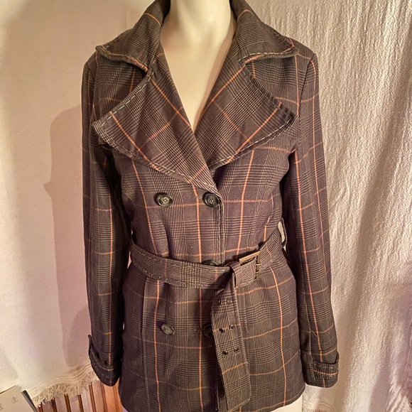 Jackets & Blazers - Plaid Double-Breasted Women's Coat